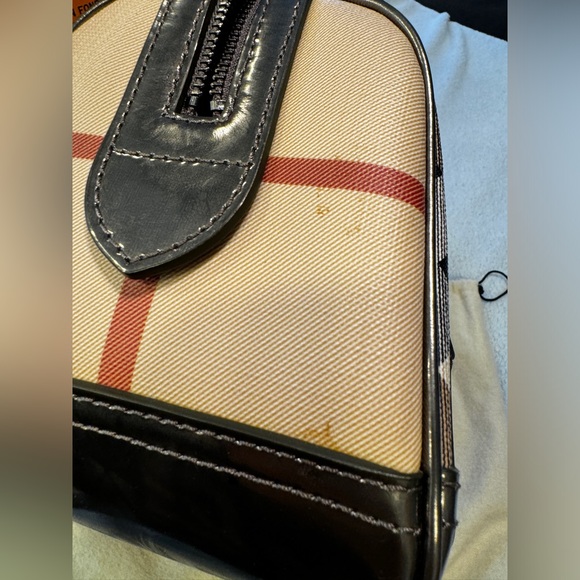 Burberry Beige/Metallic Nova Check PVC Chester Boston Bag used - Picture 6 of 16
